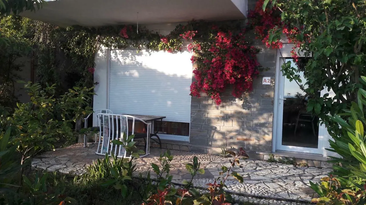 Olives Residence Dhermi Resort